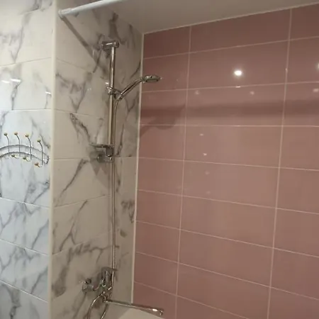 New & Luxury In Center Appartement *